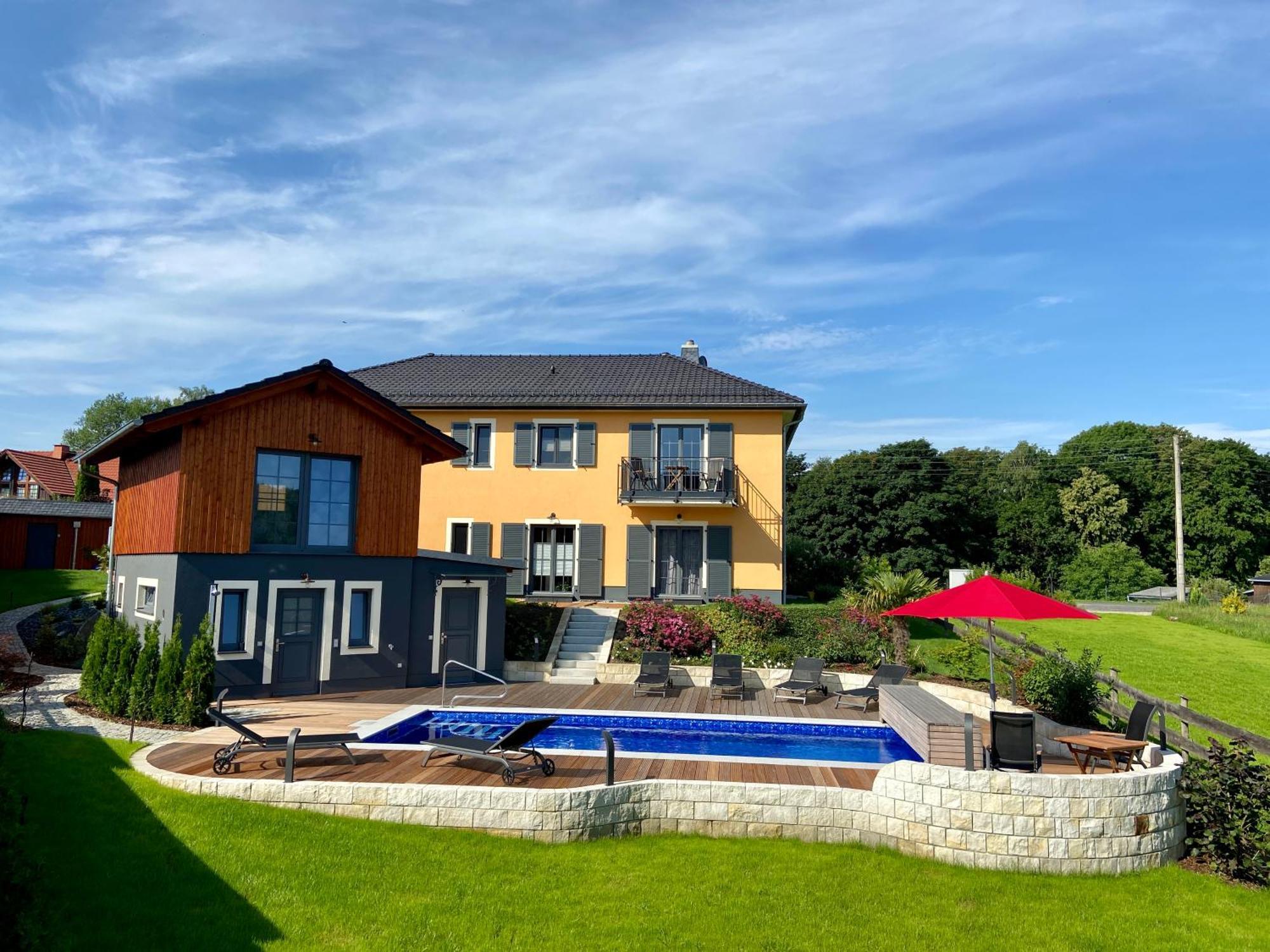 Landhaus Waltersdorf - Pool & Wellness バート・シャンダウ エクステリア 写真